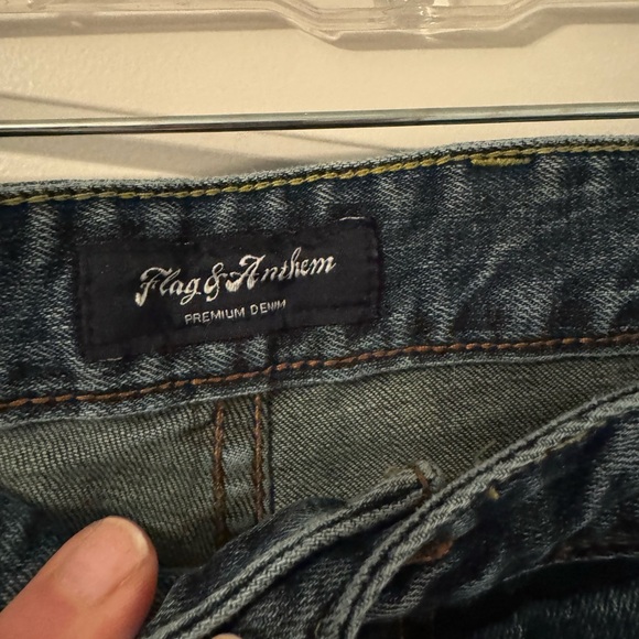 Flag and Anthem Men’s relaxed fit jeans. - Picture 3 of 4